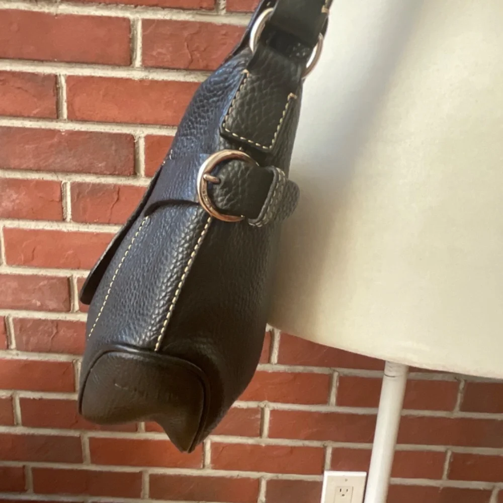 •❤️SOLD❤️Lancel Paris Black Pebbled Leather Zip Crossbody Shoulder Bag, NWOT - Picture 3 of 14